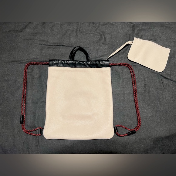 Gucci Drawstring Backpack With Attached Wallet. - Picture 2 of 5